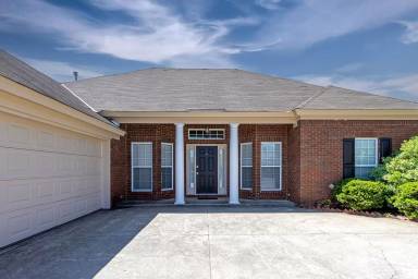 Main picture of 1036 Thistle Rd