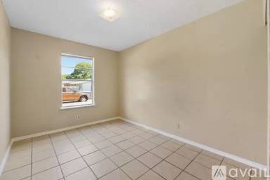 Main picture of 1400 Clamp Ave