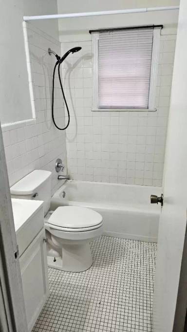 Main picture of 1263 Amelia Ave