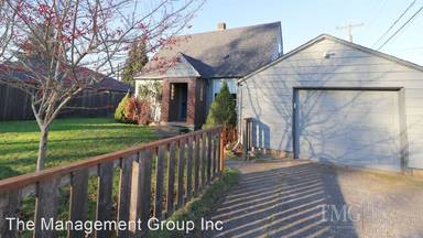 Main picture of 1818 W 22nd St