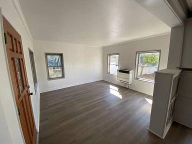 Main picture of 4288 Cleveland Ave