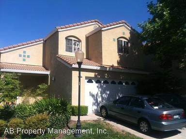 Main picture of 1101 Vista Pointe Cir
