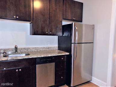 Main picture of 4516 N Wolcott Ave