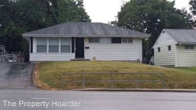 Main picture of 143 Kingston Dr