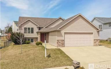 Main picture of 6251 Fairway Dr NW