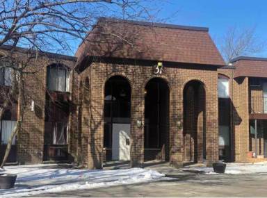 Main picture of 31 Washington Blvd