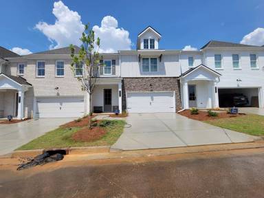 Main picture of 1704 Pardee Dr
