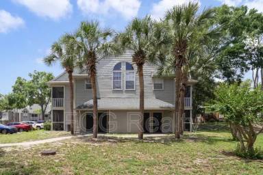 Main picture of 6052 Westgate Dr