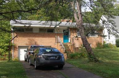 Main picture of 1035 Newport Rd