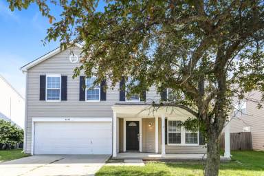 Main picture of 8652 Orchard Grove Ln