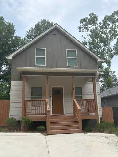 Main picture of 315 Kellys Ferry Pl