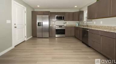 Main picture of 201 Berry Ln