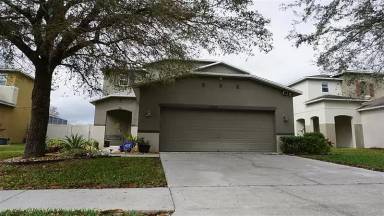 Main picture of 19558 Timberbluff Dr