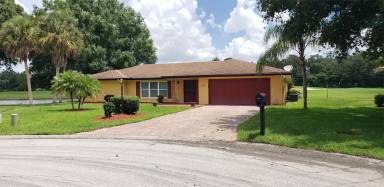 Main picture of 14 Cypress Green Ct