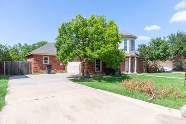 Main picture of 3310 Silver Oaks Dr