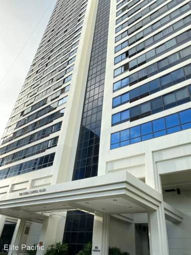 Main picture of Royal Capitol Plaza