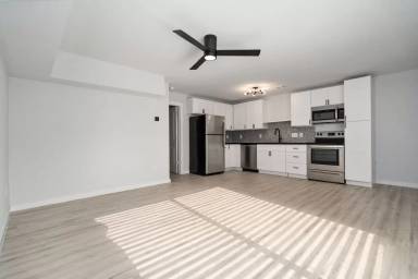 Main picture of 606 Harold St