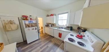 Main picture of 1031 Pierre St