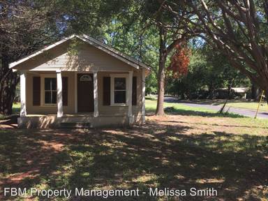 Main picture of 1304 Hackberry Ave
