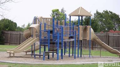 Main picture of 1007 Oakridge Cv