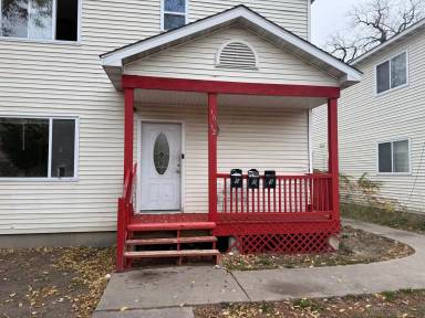 Main picture of 1032 Knox Ave N