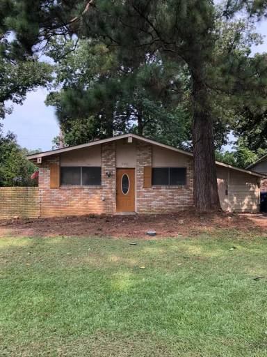 Main picture of 9440 Boxwood Dr