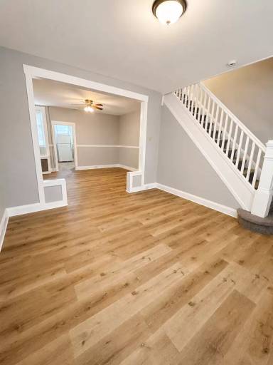 Main picture of 1215 N Ellwood Ave