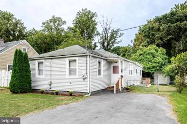 Main picture of 6866 Baltimore Annapolis Blvd