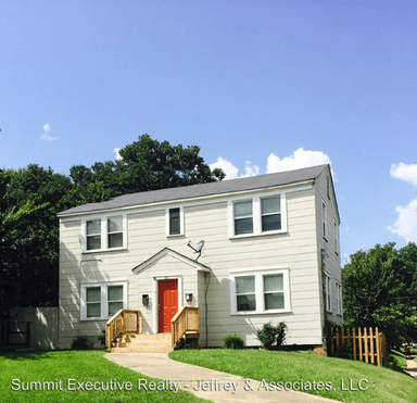 Main picture of 202 Boulevard St