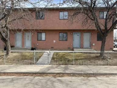 Main picture of 1401 E 19th St