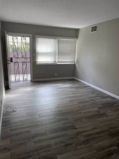 Main picture of 721 S Grevillea Ave