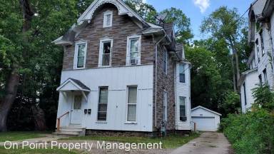 Main picture of 710 W Sullivan St