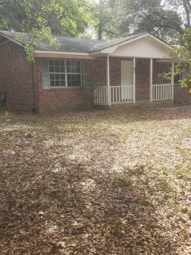 Main picture of 93 Dustin Ct