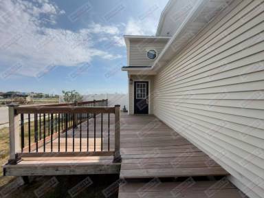 Main picture of 3301 Quacker Ave
