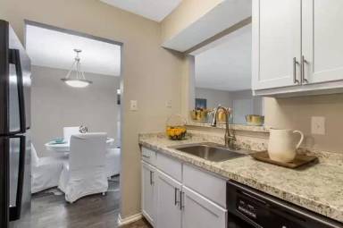 Main picture of City Summit Apartments