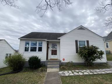 Main picture of 954 Maynard Ave