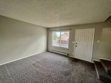 Main picture of 1154 Darby St