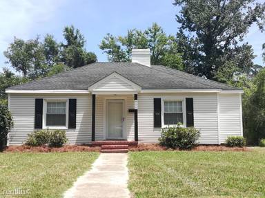 Main picture of 705 Mercer Ave