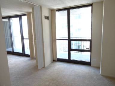 Main picture of 10 E Ontario St Apartments