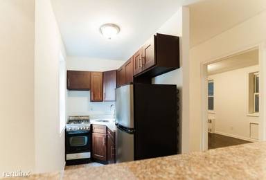Main picture of 311 E 25th St