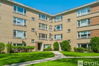 Main picture of 6115 N Seeley Ave