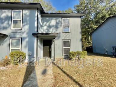 Main picture of Creeks Edge Townhome Apartments