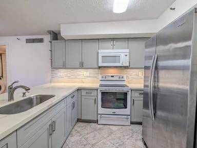 Main picture of Franklin Towers