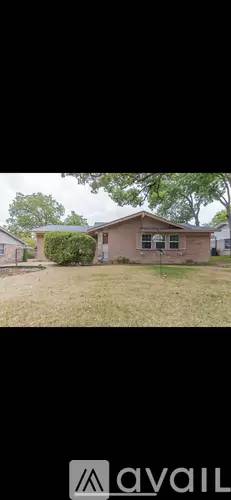 Main picture of 712 Westover Dr