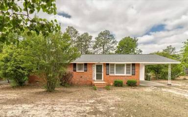 Main picture of 1007 Greenleaf Rd