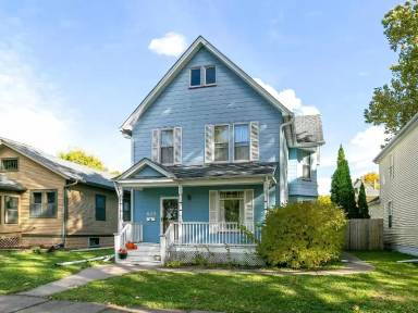 Main picture of 825 21st St