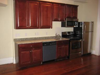 Main picture of 300 W Clay St