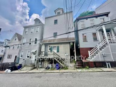 Main picture of 21 Kosciusko Way