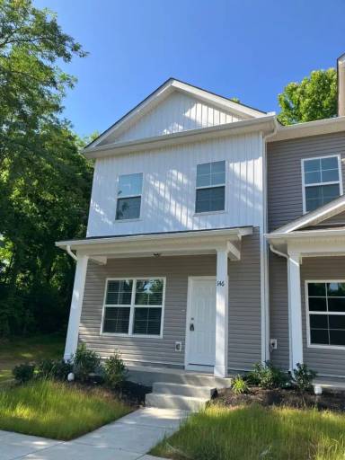 Main picture of 146 Kathryn Ct