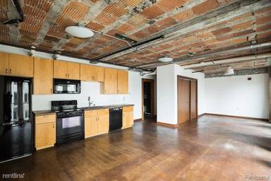 Main picture of 2915 John R St